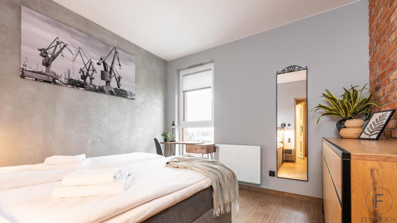 Flatbook - City Center Apartments Aura 40 غدانسك المظهر الخارجي الصورة
