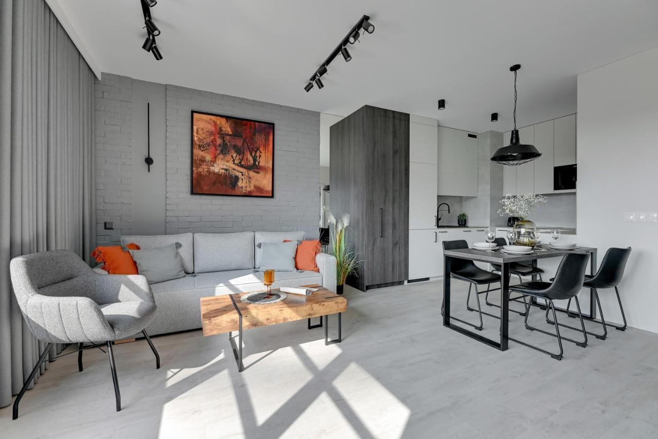 Flatbook - City Center Apartments Aura 40 غدانسك المظهر الخارجي الصورة